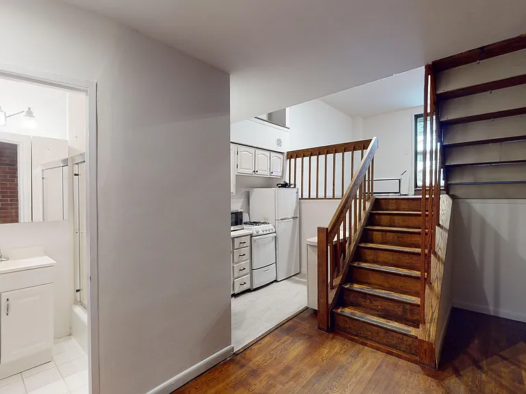 155 E 88th St #4E — Photo 3