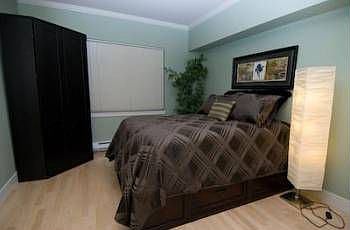4th image of 19500 Ballinger Way NE APT 107