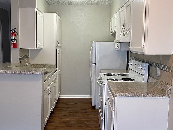 2nd image of 3518 Grant Ave APT 321