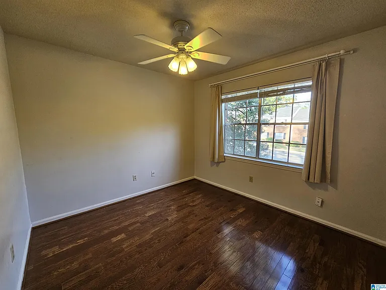 3405 Sandner Ct #D — Photo 18