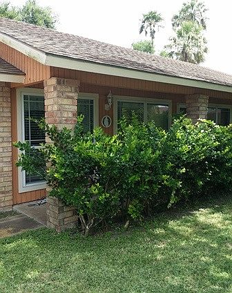2nd image of 608 Pinehurst Dr