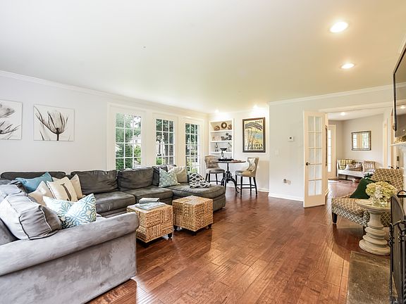 Living / Family Room