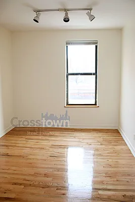 Rented by Crosstown Apartments NYC | media 18