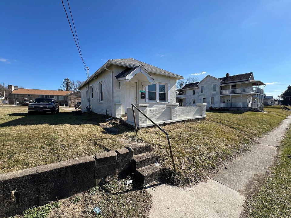 732 Pine St, Zanesville, OH 43701 Zillow