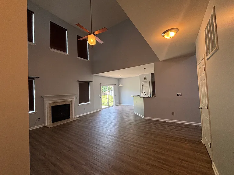 12139 Palomar Dr — Photo 3
