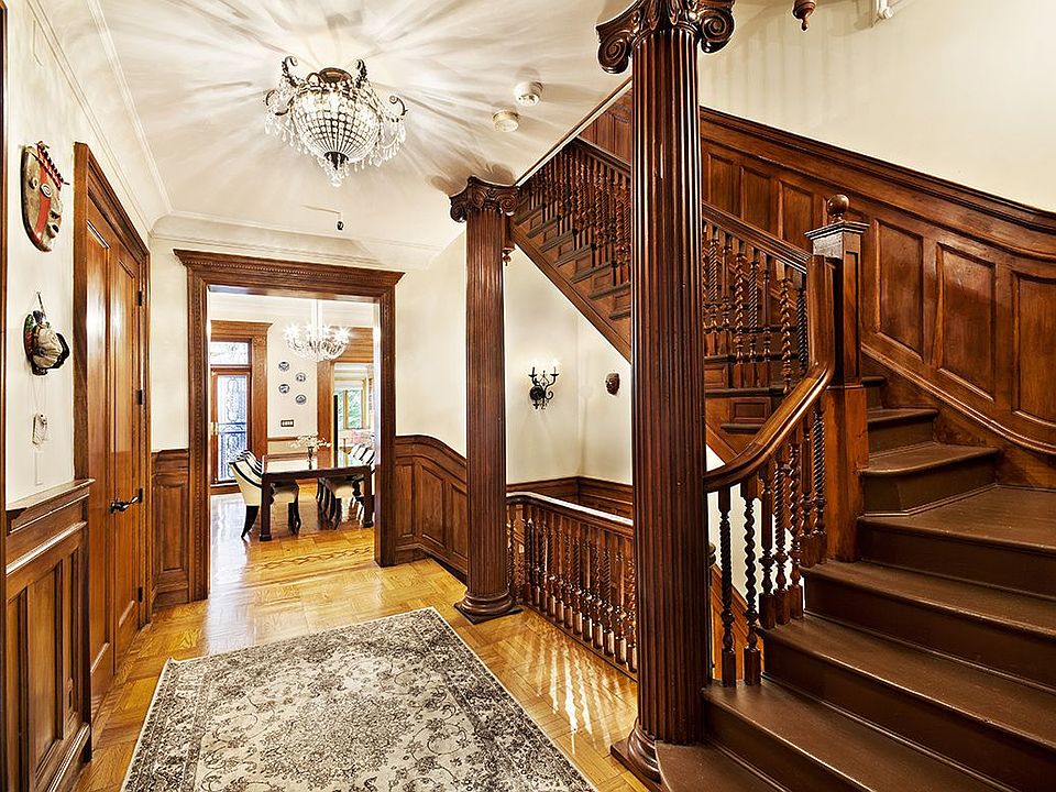 1st image of 341 W 84th St APT 1
