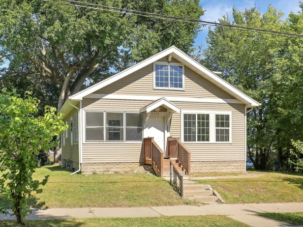2316 24th Ave N, Minneapolis, MN 55411