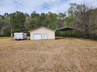 44 Meadow Ridge Rd, Natchez, MS 39120