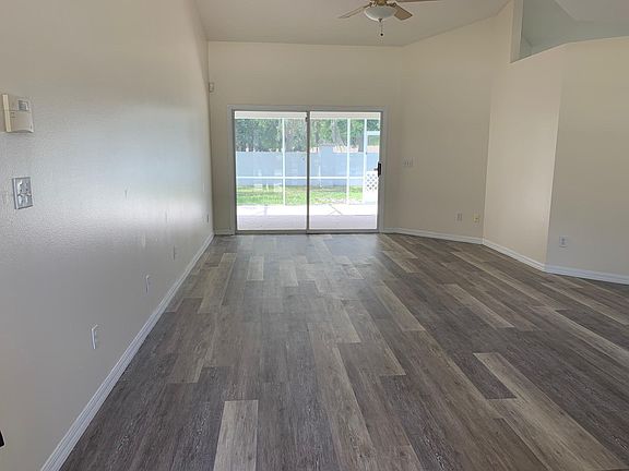 4th image of 5988 Sawgrass Point Dr