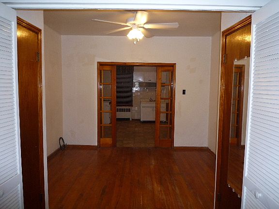 3rd image of 233.5 Summit Ave #1