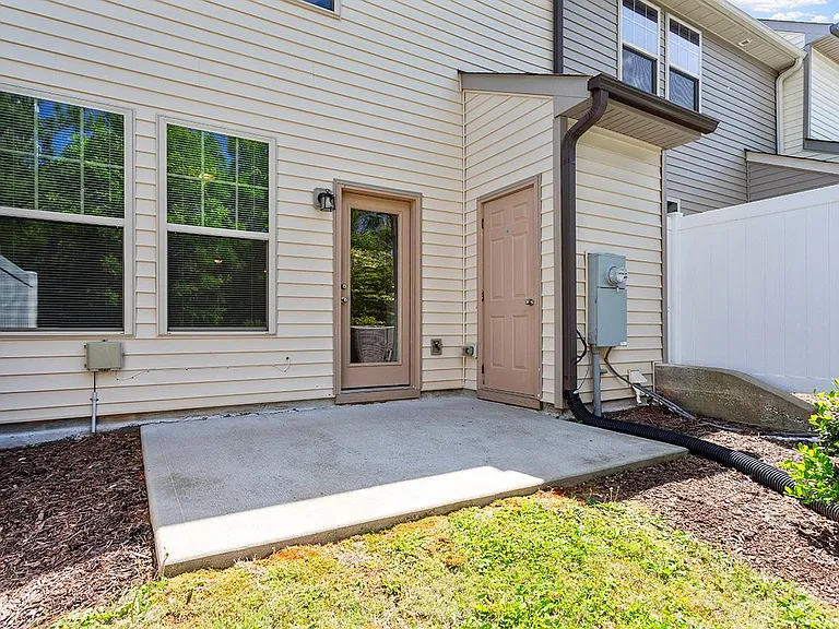 731 Maypearl Ln — Photo 35