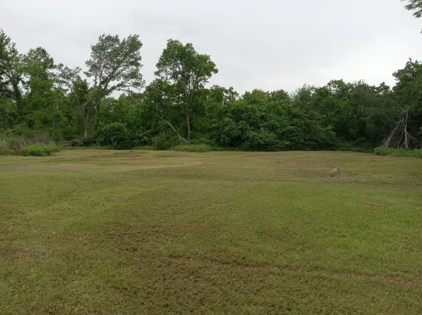 1701 Liberty St, Bonham, TX 75418