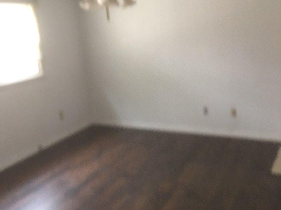 2nd image of 2202 S Elmwood Dr
