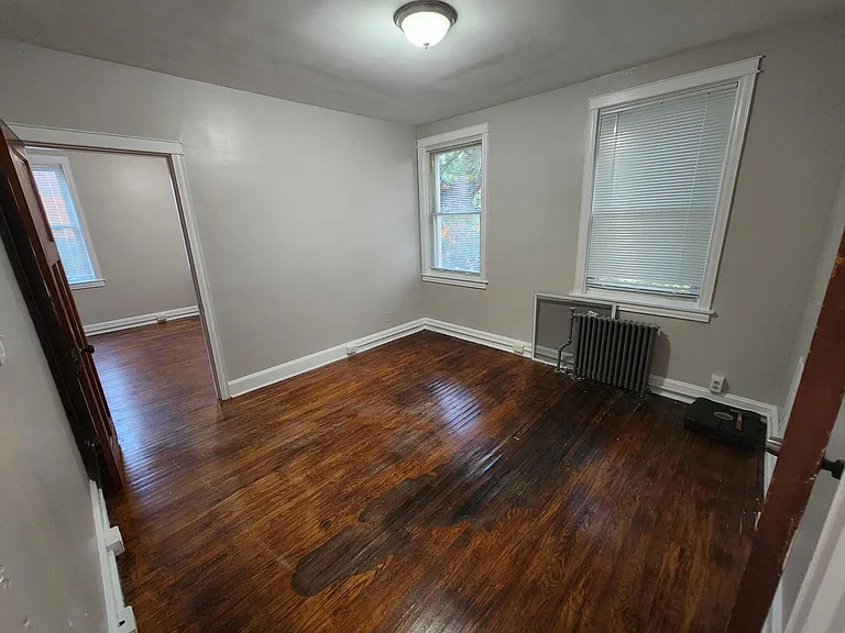 301 Folcroft St #2 — Photo 7