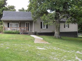 189 Carver Ln, Drakesboro, KY 42337