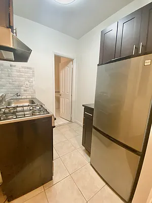 Rented by Corcoran | media 3