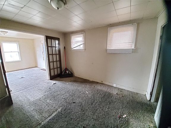 4th image of 7061 Florence Pl