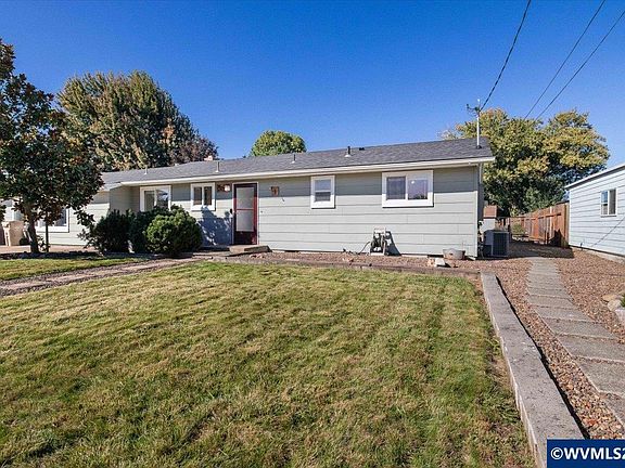 3rd image of 4177 37th Ave SE