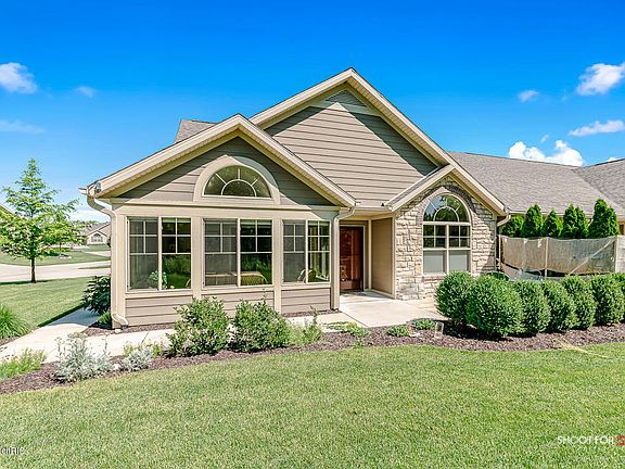 3rd image of 1238 Waterwalk Dr