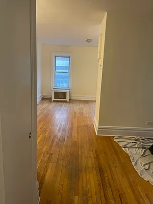 Rented by K & O Realty Associates Inc. | media 32