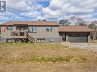 11 King St, Huron Shores, ON P0R1H0