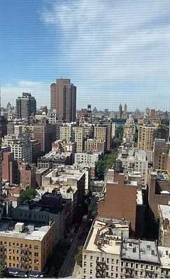 Rented by YKLL LLC | media 24