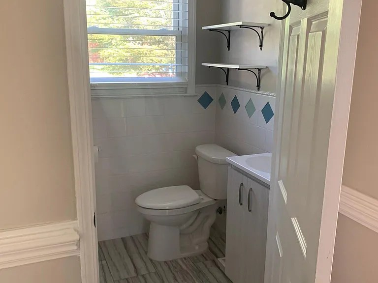 3331 Maywood Dr — Photo 8