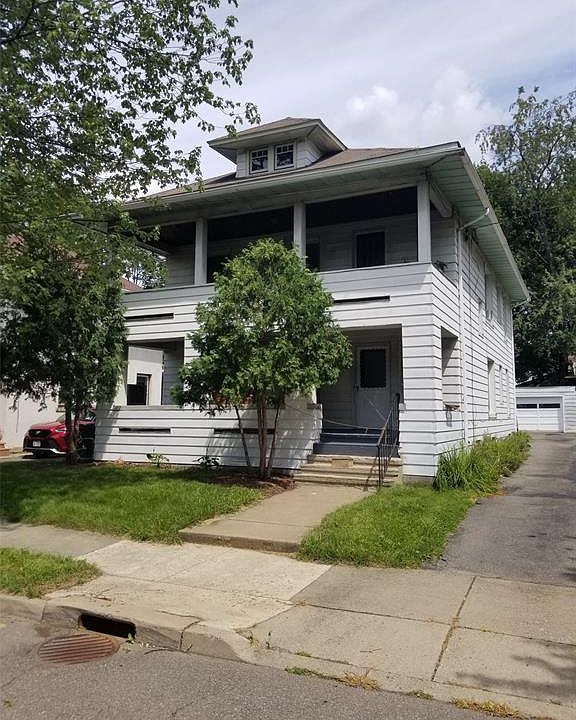 1st image of 84 Park St