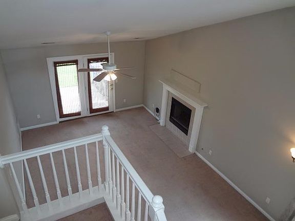 5th image of 3810 Sugar Creek Dr