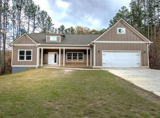 190 Rivers Edge Dr, Chatsworth, GA 30705