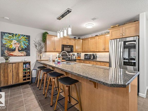 3rd image of 400 Palisades Way #309