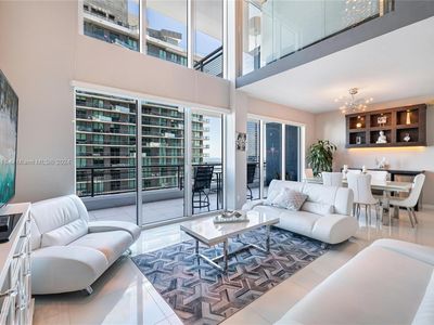 60 SW 13th St APT 4212, Miami, FL, 33130