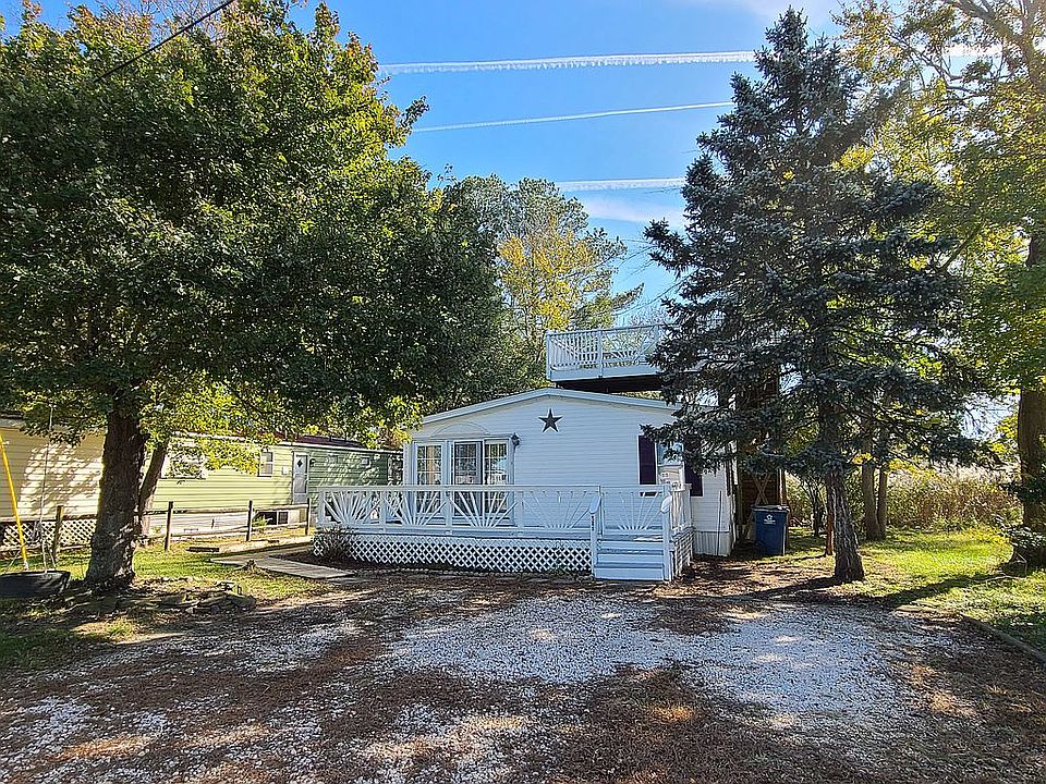 1st image of 35466 Bayview Ln