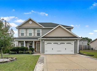 2131 Queen Elizabeth Ln, Hope Mills, NC 28348