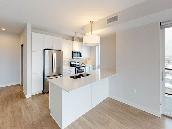 2nd image of 1331 Marshall St NE #2419922