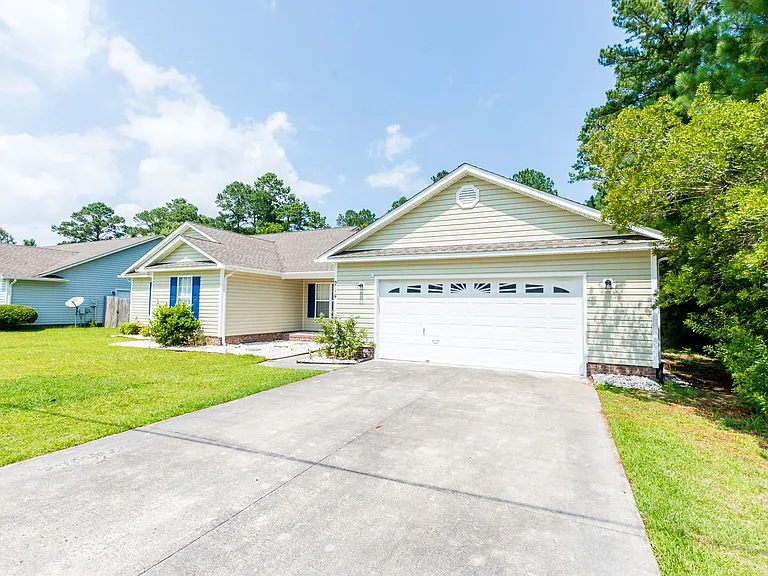 214 Lee Rogers Rd — Photo 2