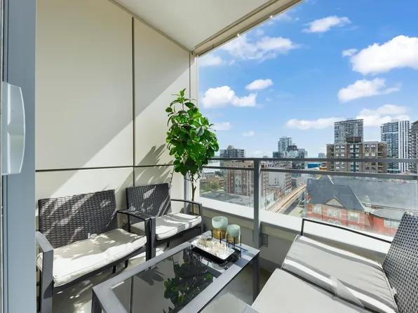 618 Carnarvon St #801, New Westminster, BC V3M 1E5