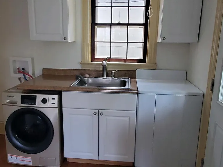409 High St #5 — Photo 2
