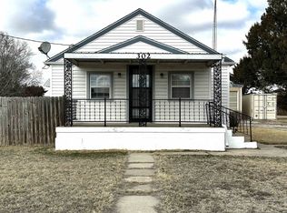 302 W Plainville Ave, Zurich, KS 67663