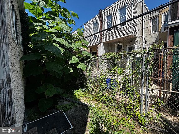 3rd image of 217 N 59th St
