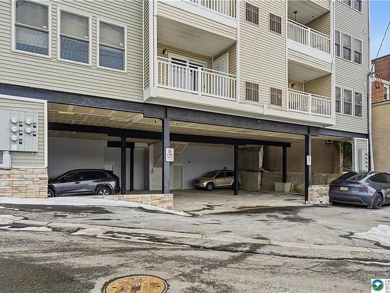 623 Walnut Ave #B2 — Photo 20