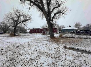 207 6th Ave, Edgemont, SD 57735