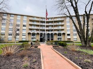3400 Wooster Rd APT 616, Rocky River, OH