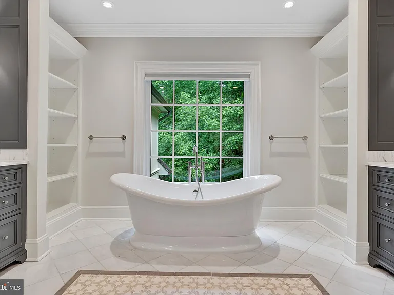 6707 Wemberly Way — Photo 45