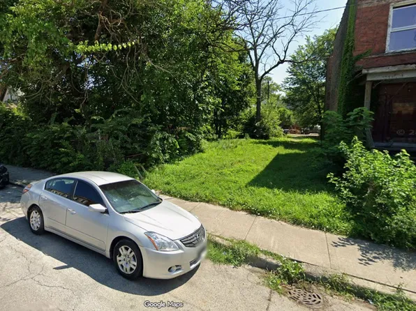 6825 S Peoria St, Chicago, IL 60621