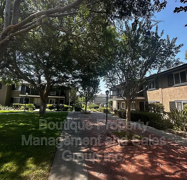 660 S Glassell St #88 — Photo 18