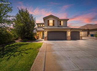 2813 E Crimson Ridge Dr, St George, UT 84790