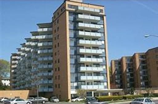 1st image of 300 Lynn Shore Dr APT 809