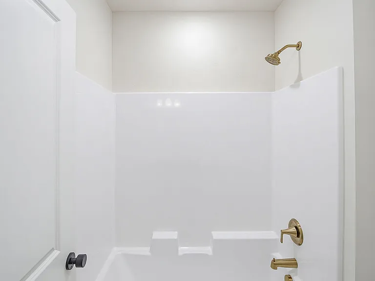 445 E River Ln — Photo 53