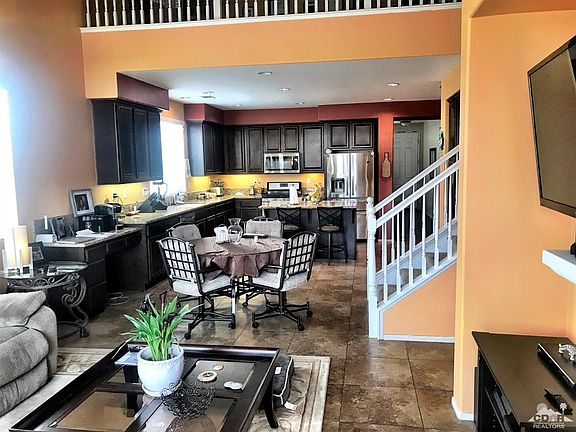 5th image of 79886 Camden Dr
